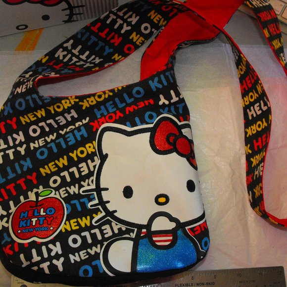 Official Sanrio Hello Kitty Crossbody Bag - Picture 1 of 5
